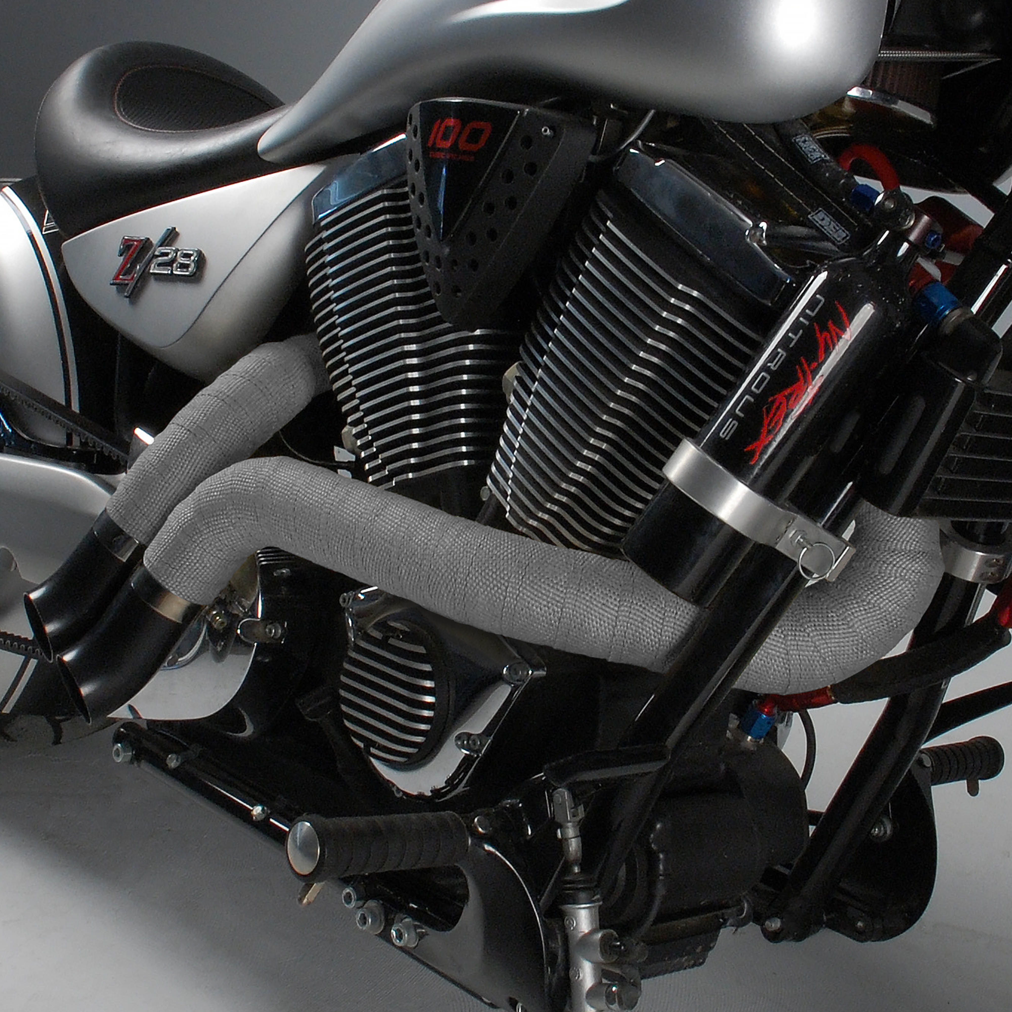 Design Engineering One can of high-temp silicone coating in aluminum. Engine Paint 10302