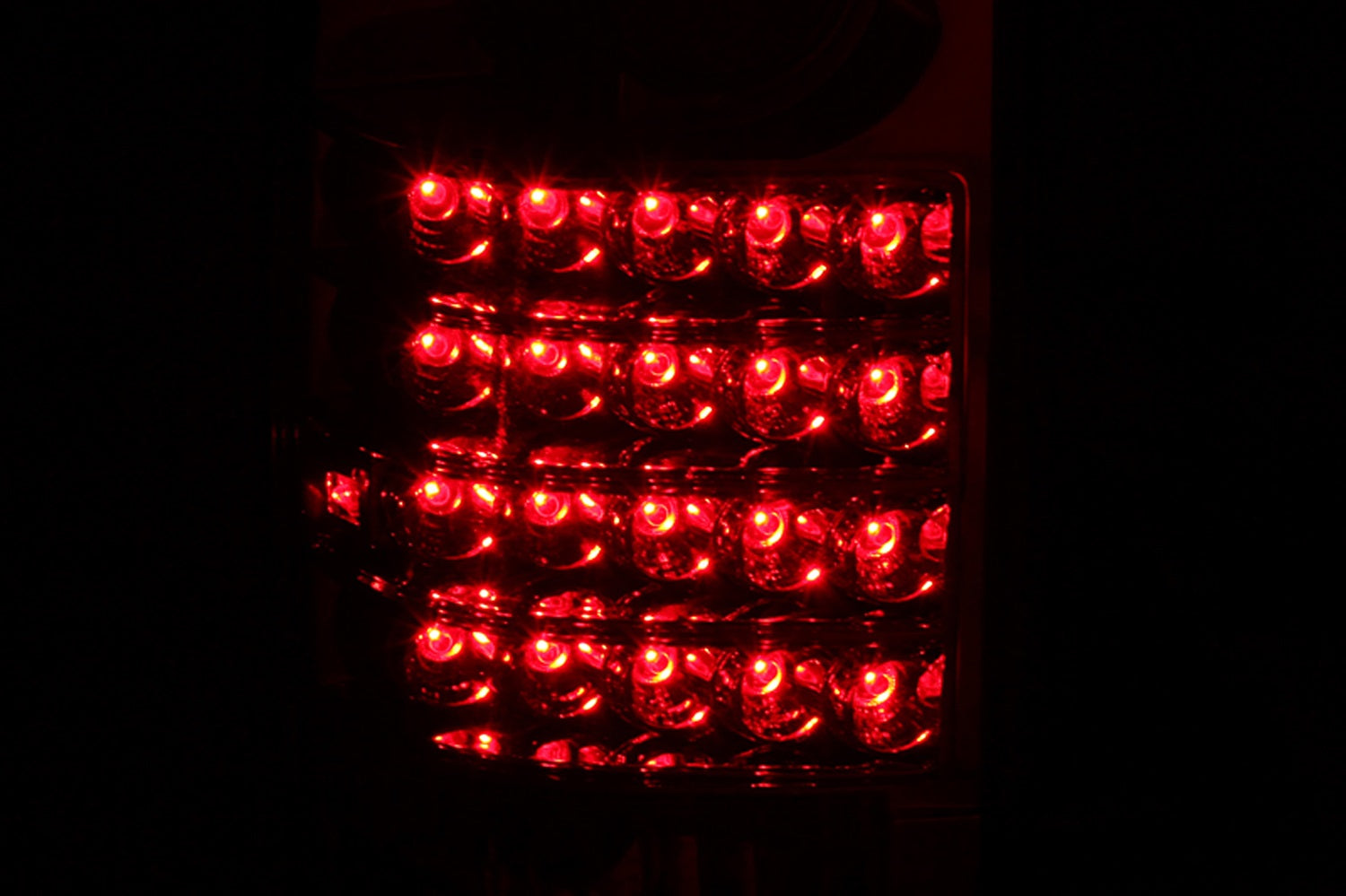 311043_2.jpg