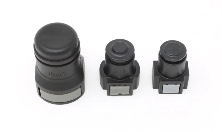 Aeromotive Fuel System Wheel Accessory Cap Kit Quick Connect 1x 5/8 1x 3/8 1x 5/16 65606