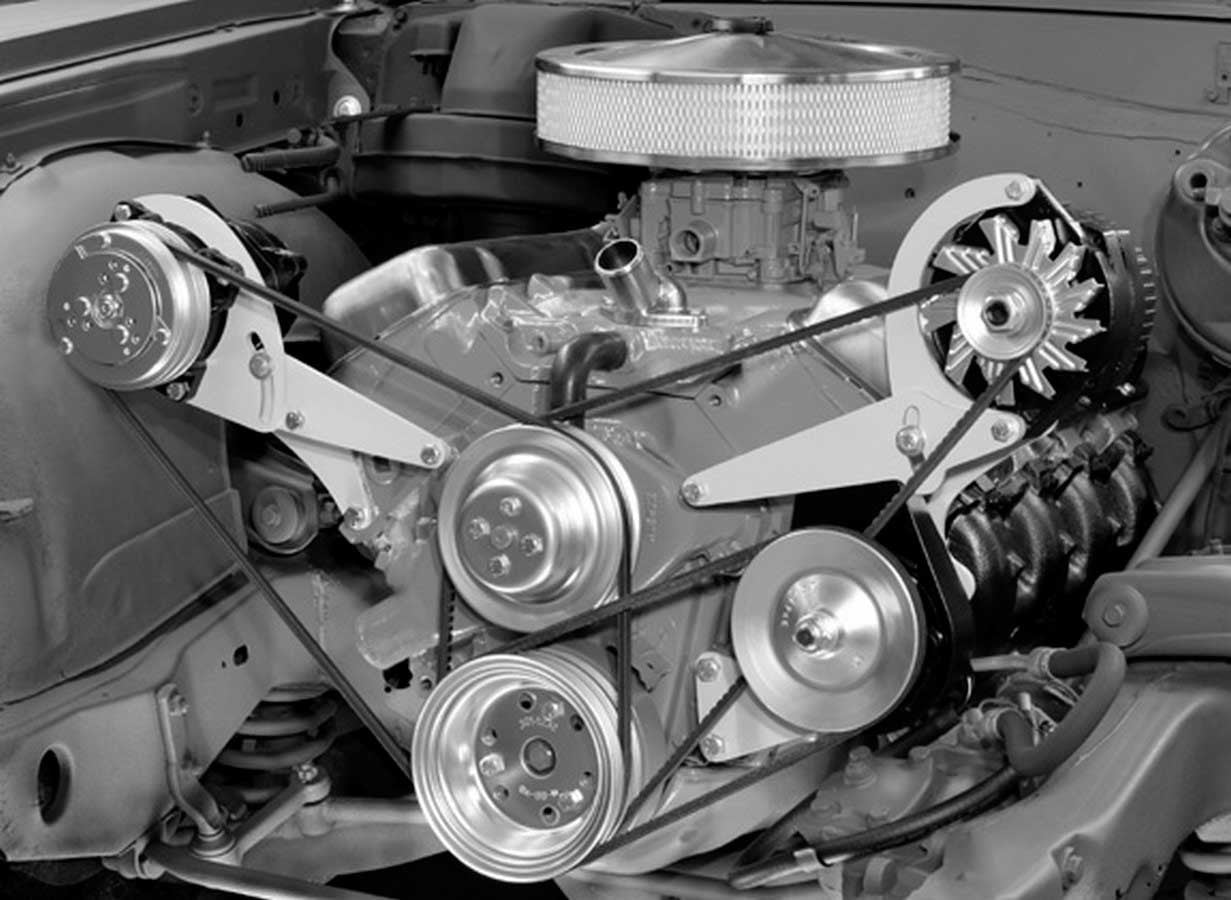 Alan Grove Components 601L Alternator and Power Steering Bracket Driver Side Short Water Pump Big Block Chevy