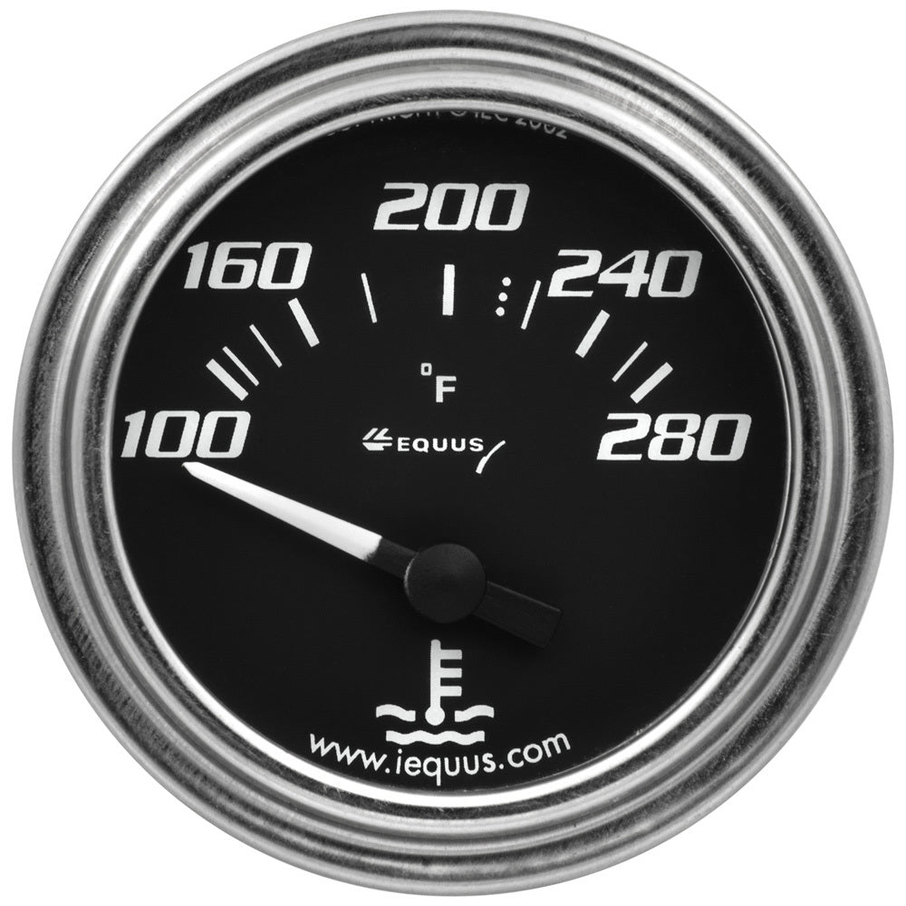EQUE7262.jpg