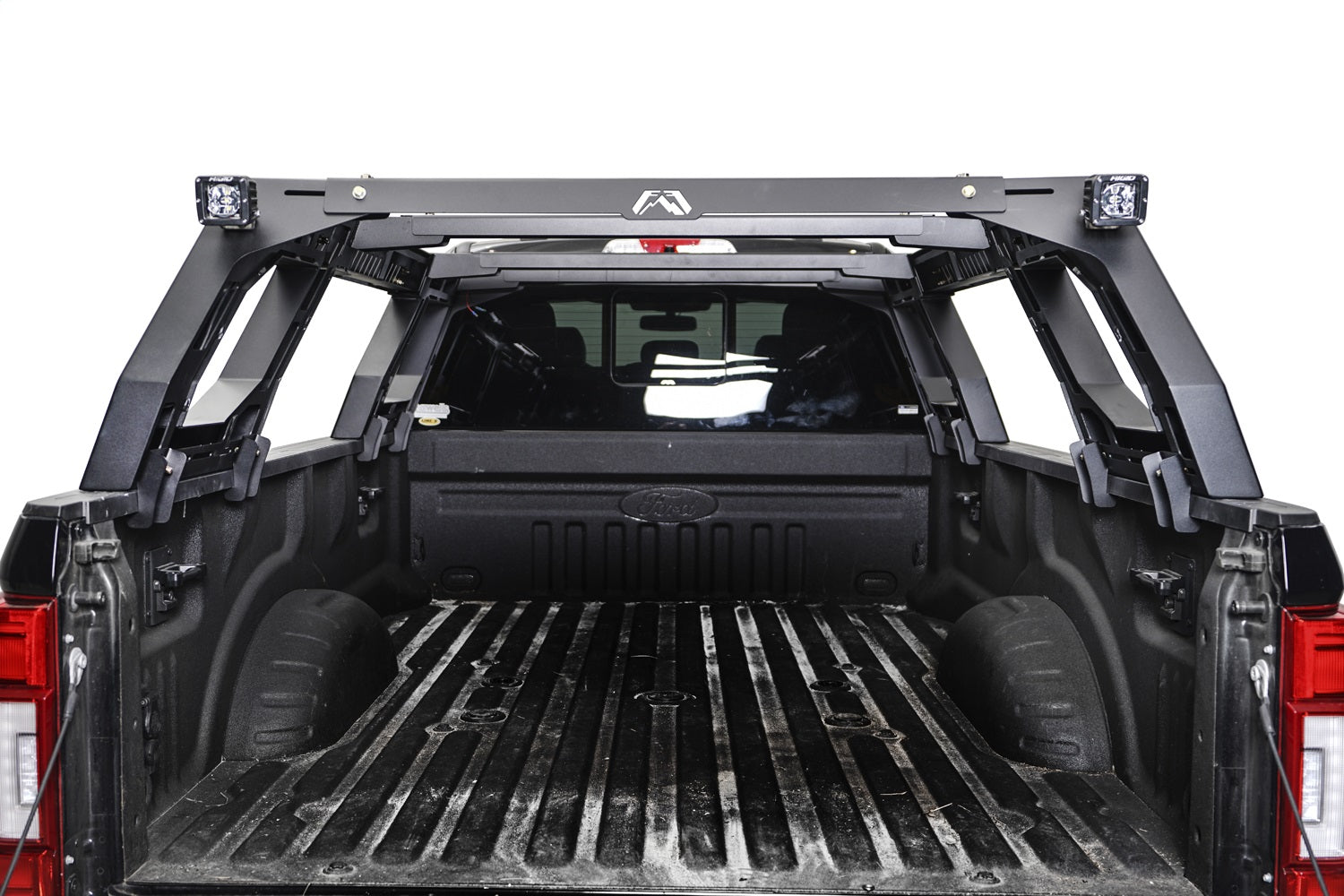LOAD_RACK01_FRONT.jpg