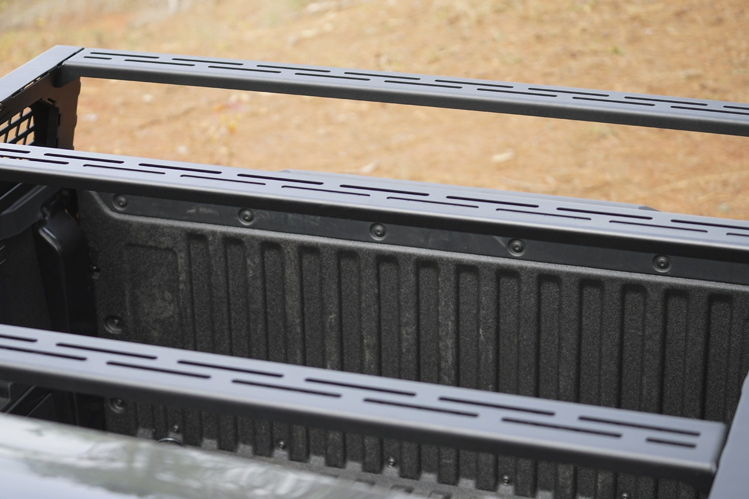 LOAD_Rack02-1_TOP.jpg