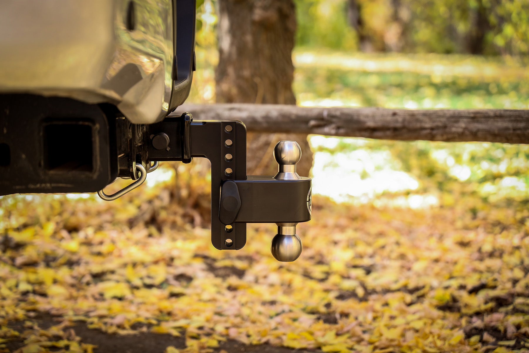 Weigh Safe LTB6-25-KA-CER-BLA Black 180 Hitch w/ SS Combo Ball 6" Drop for 2.5" Shank withHitch Pin Lock